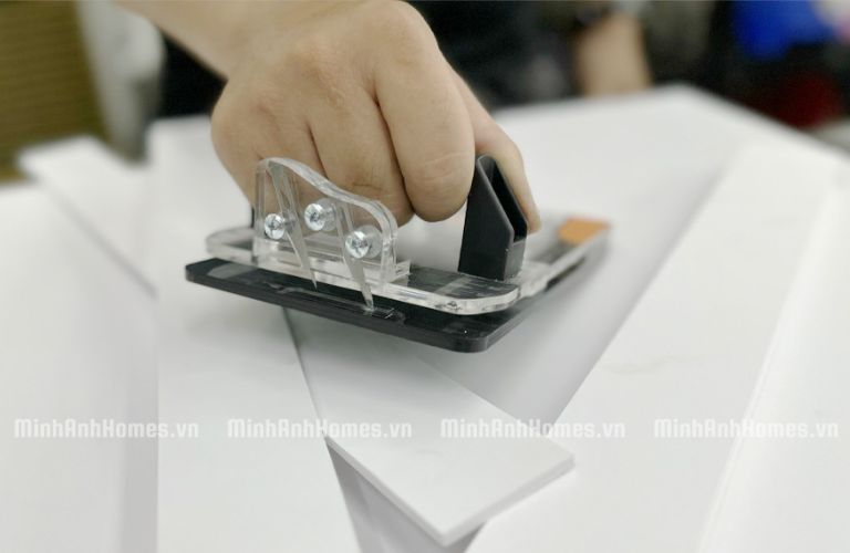 Đo, cắt và canh chỉnh tấm Formex