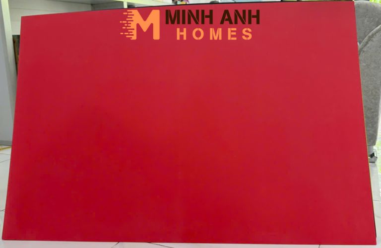 Tấm Formex chất lượng tốt có bề mặt phẳng, nhẵn mịn, không bị cong vênh, phồng rộp