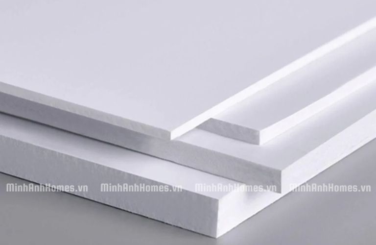 Tấm Formex có trong lượng nhẹ, bền chắc, dễ gia công