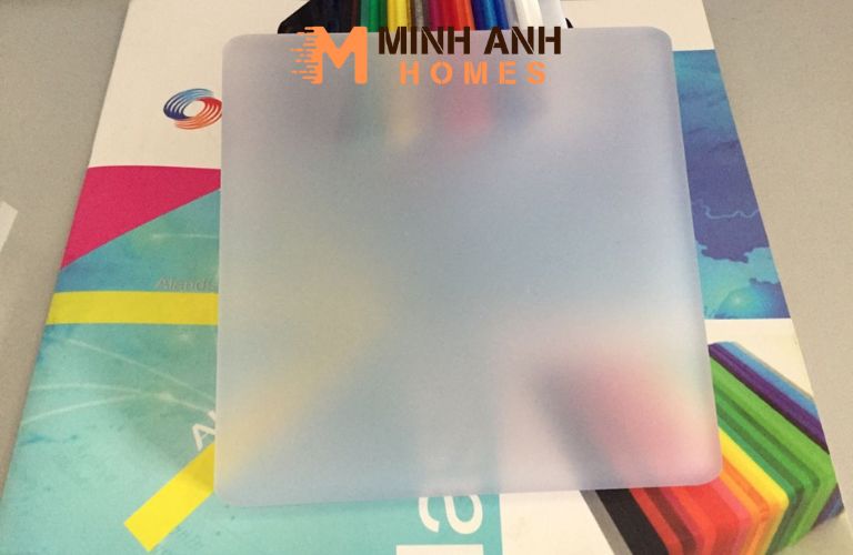 Tấm mica mờ