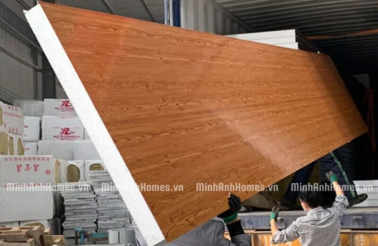 Trọng lượng nhẹ, dễ dàng vận chuyển và thi công