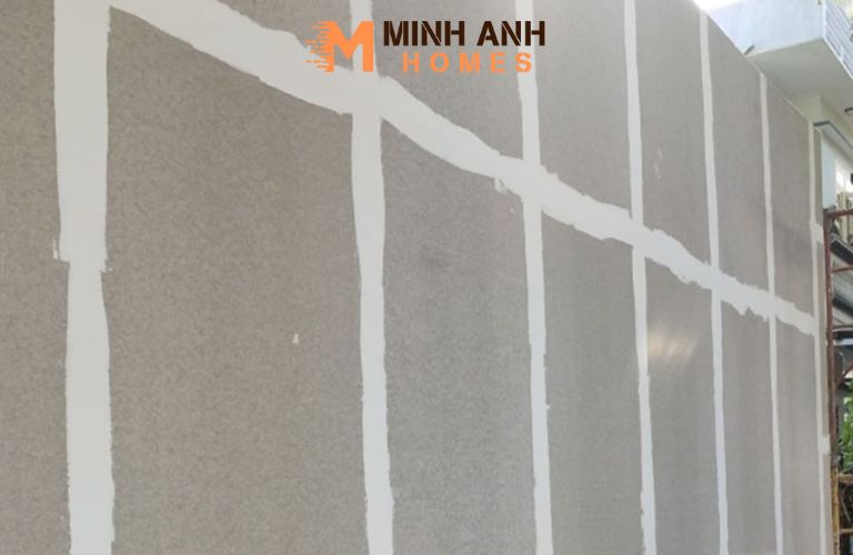 Để vữa và keo khô hoàn toàn