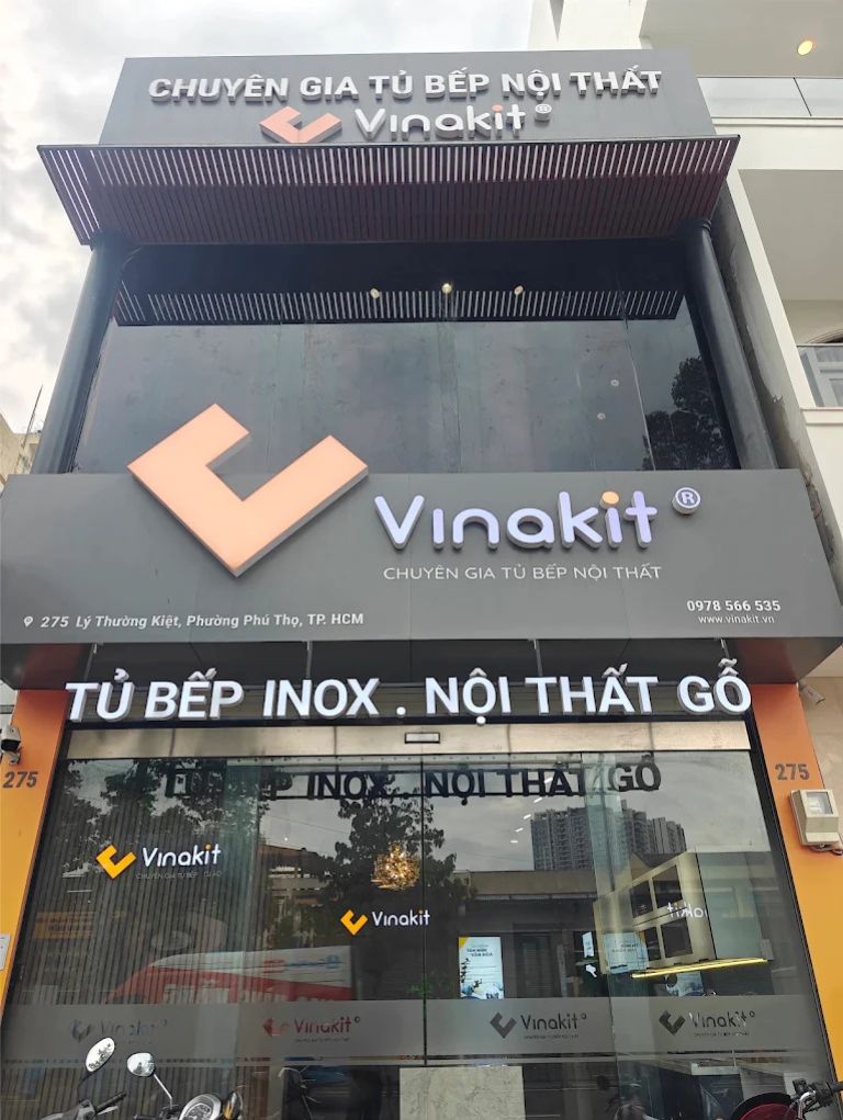 Showroom tủ bếp Vinakit tại TPHCM